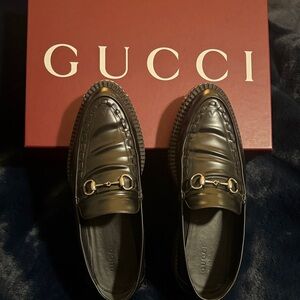 Gucci Black Leather Horsebit Slip-On Loafers